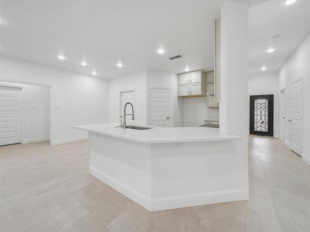 Mesquite, TX 75149,706 Cedar Drive