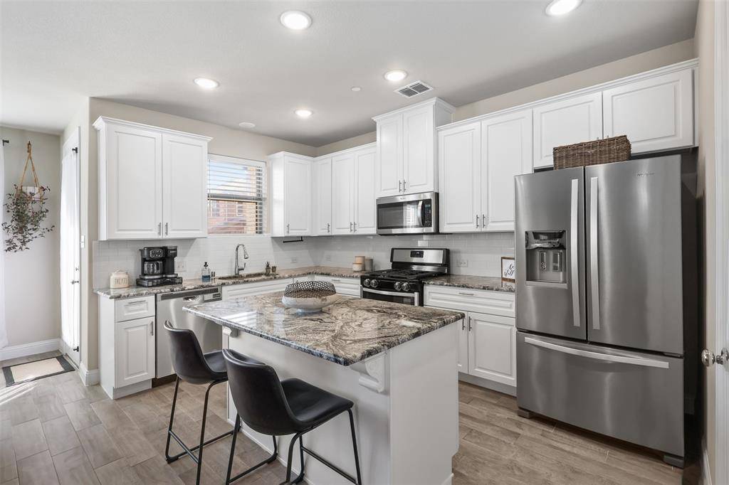 Allen, TX 75002,1042 Mj Brown Street