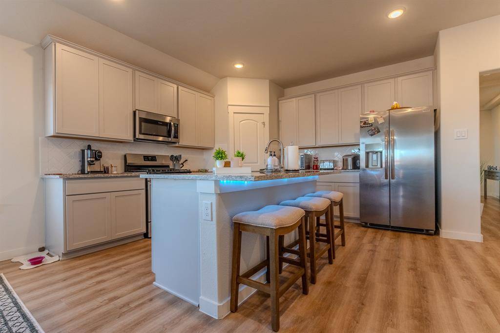 Forney, TX 75126,1571 Gentle Night Drive