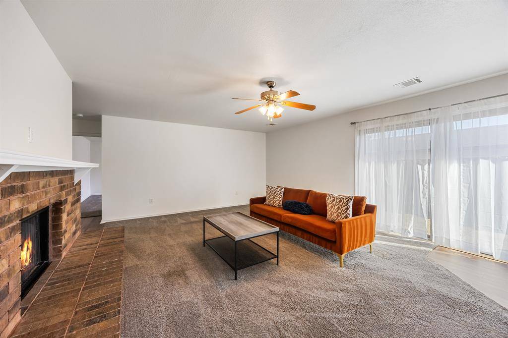 Rowlett, TX 75088,9201 Vagas Drive