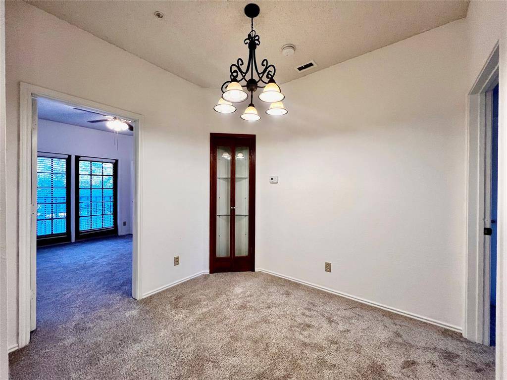 Dallas, TX 75209,4800 W Lovers Lane #112
