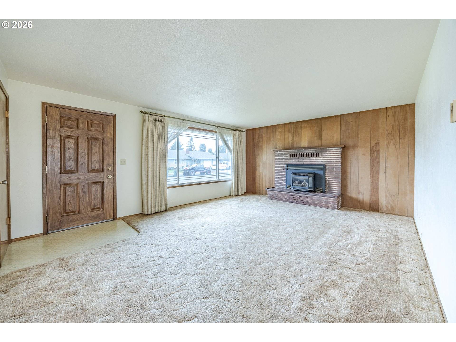 Eugene, OR 97402,1833 N DANEBO AVE