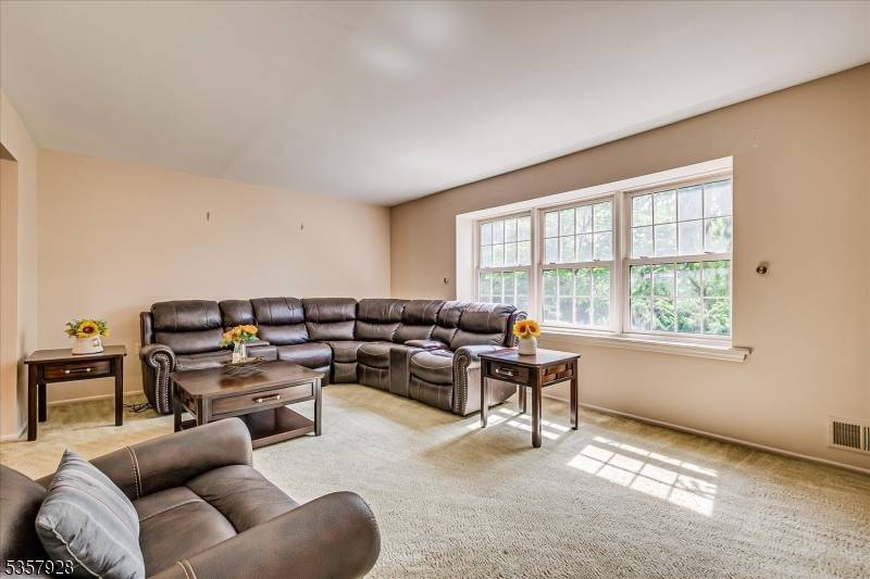 South Plainfield Boro, NJ 07080,1409 Durham Ave