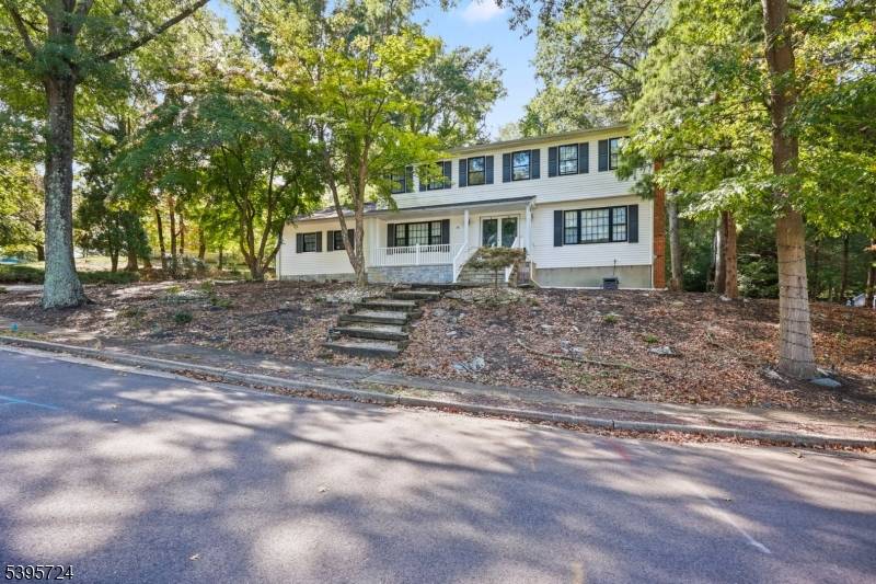 Marlboro Twp., NJ 07746,34 Brookside Cir