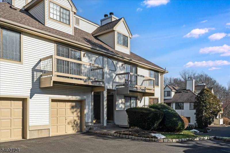 Bernards Twp., NJ 07920,2405 Privet Way