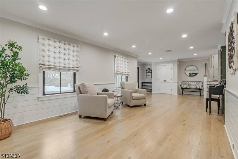 Madison Boro, NJ 07940,35 Winding Way