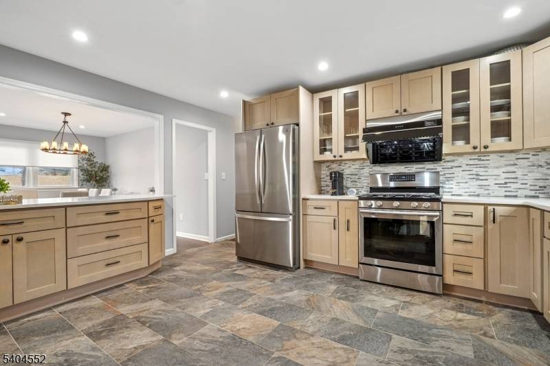 Union Twp., NJ 07083,2389 Steuben St