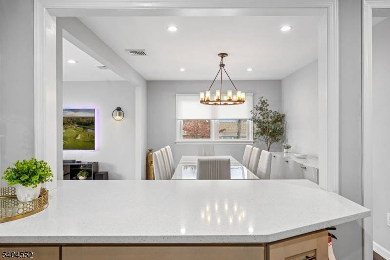 Union Twp., NJ 07083,2389 Steuben St