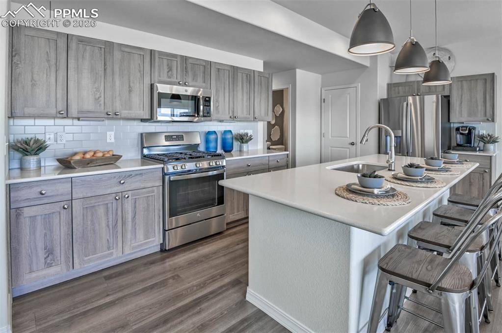 Colorado Springs, CO 80925,5373 Devers CT