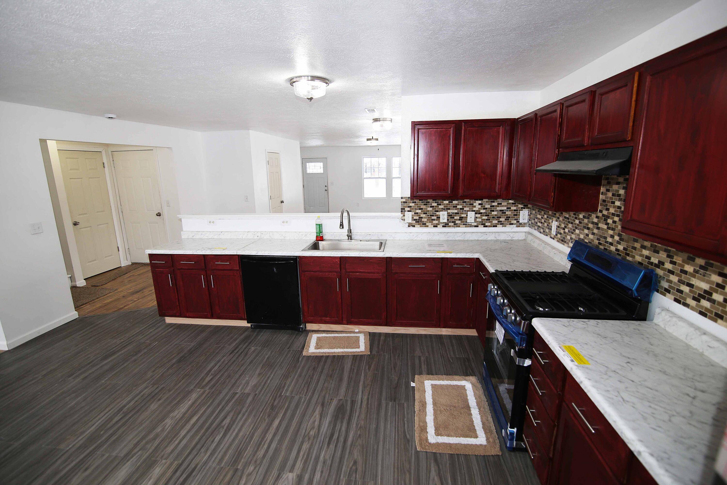 Portage, MI 49002,464 Ludington AVE