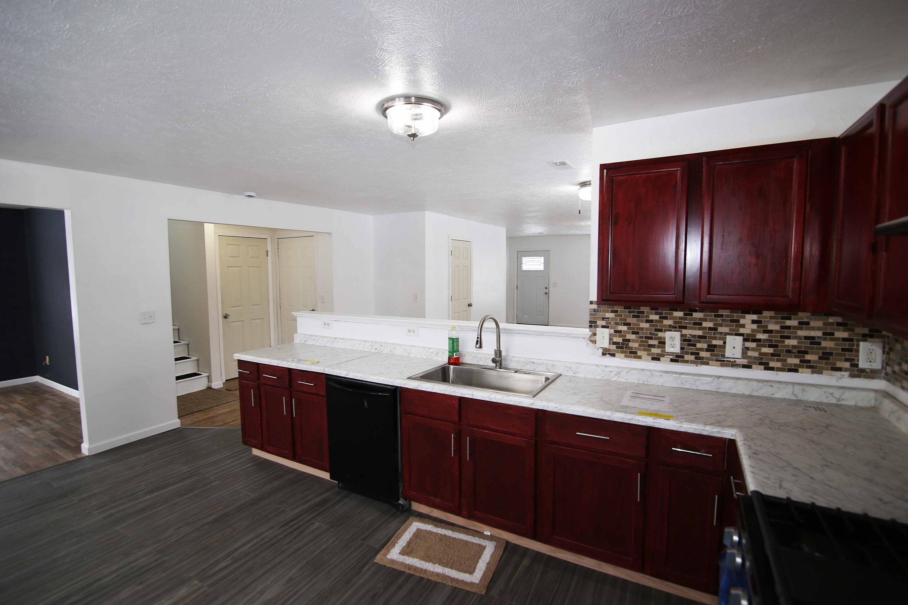 Portage, MI 49002,464 Ludington AVE