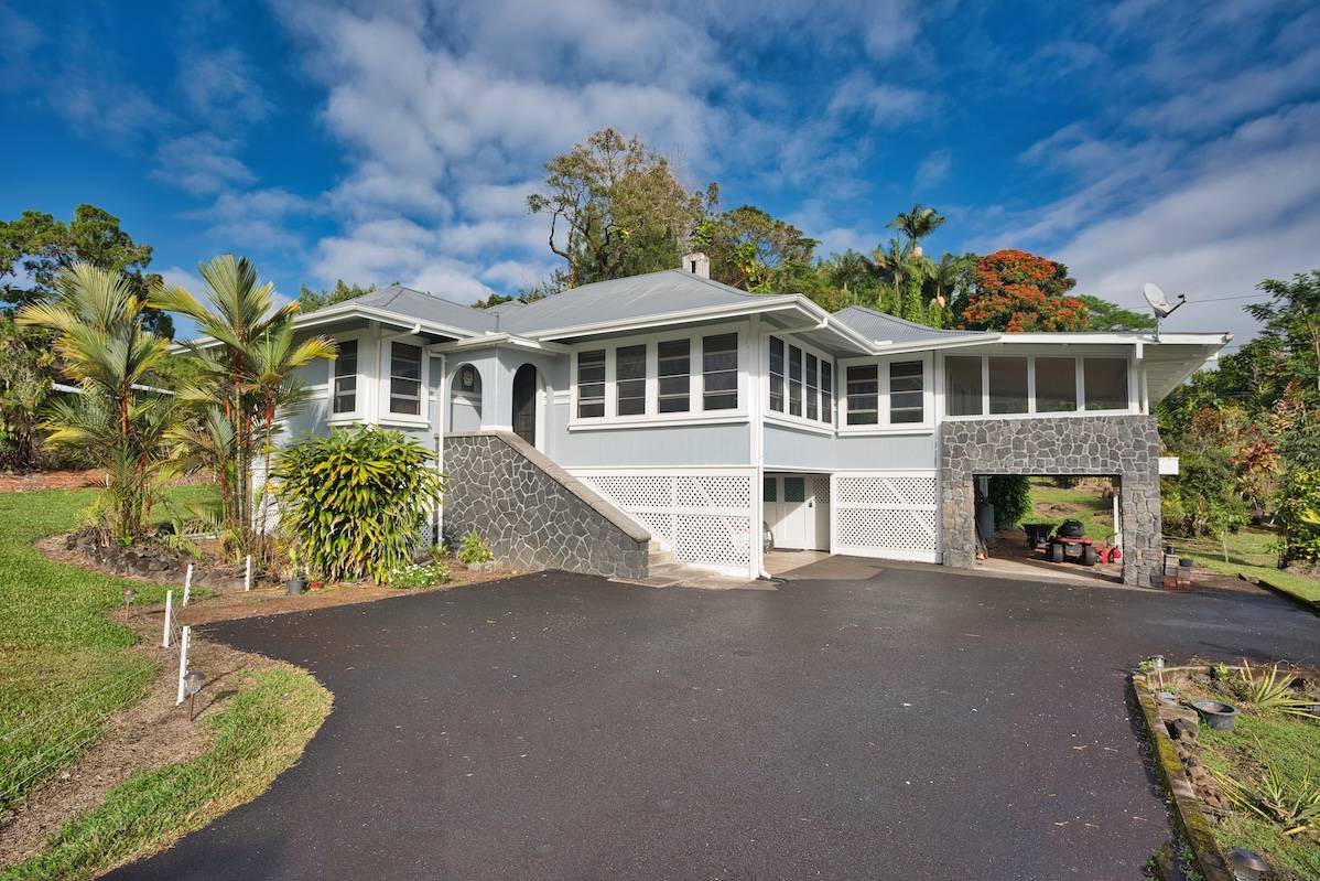 Hilo, HI 96720,1354 WAILUKU DR