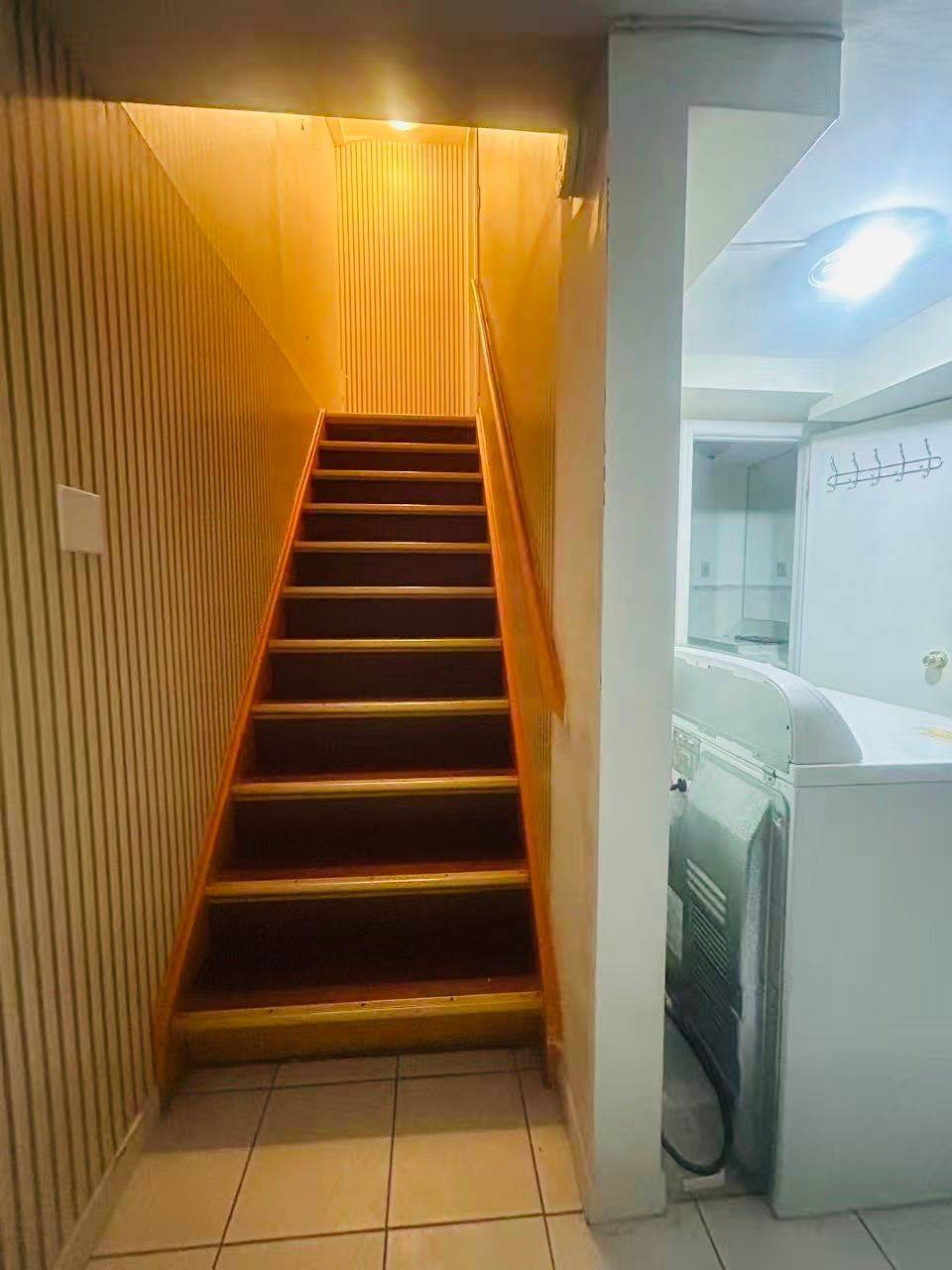 Toronto C15, ON M2H 2H9,82 Apache TRL #Basement