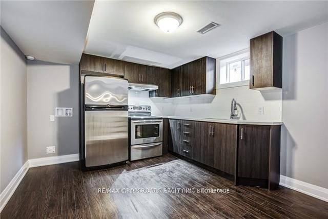 Oshawa, ON L1H 7E4,133 Labrador DR #Bsmt