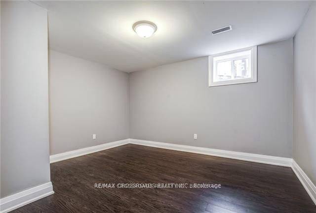 Oshawa, ON L1H 7E4,133 Labrador DR #Bsmt