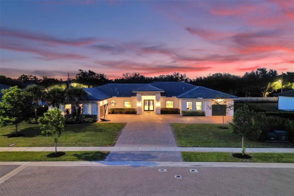 Davie, FL 33324,10975 N Sierra Ranch Dr