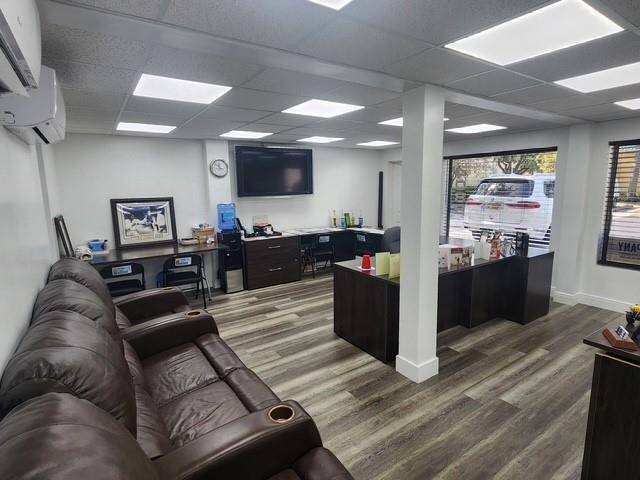 Plantation, FL 33317,4080 W Broward Blvd