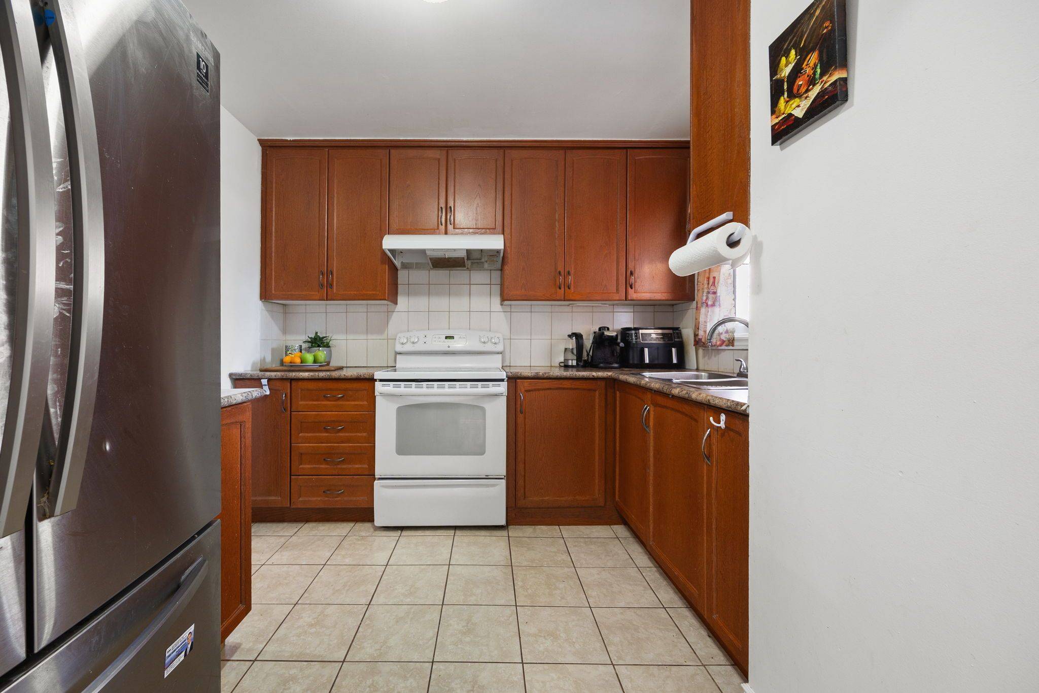 Vaughan, ON L4K 2H9,23 Riviera DR W