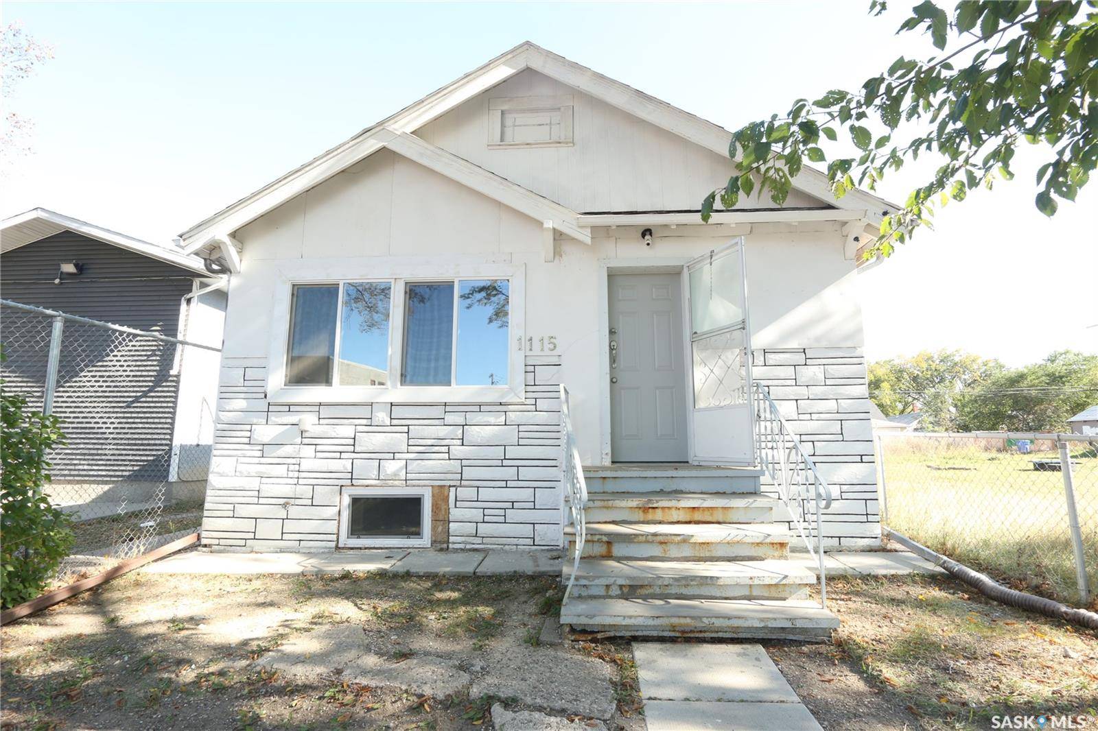 Regina, SK S4T 2N1,1115 Robinson STREET