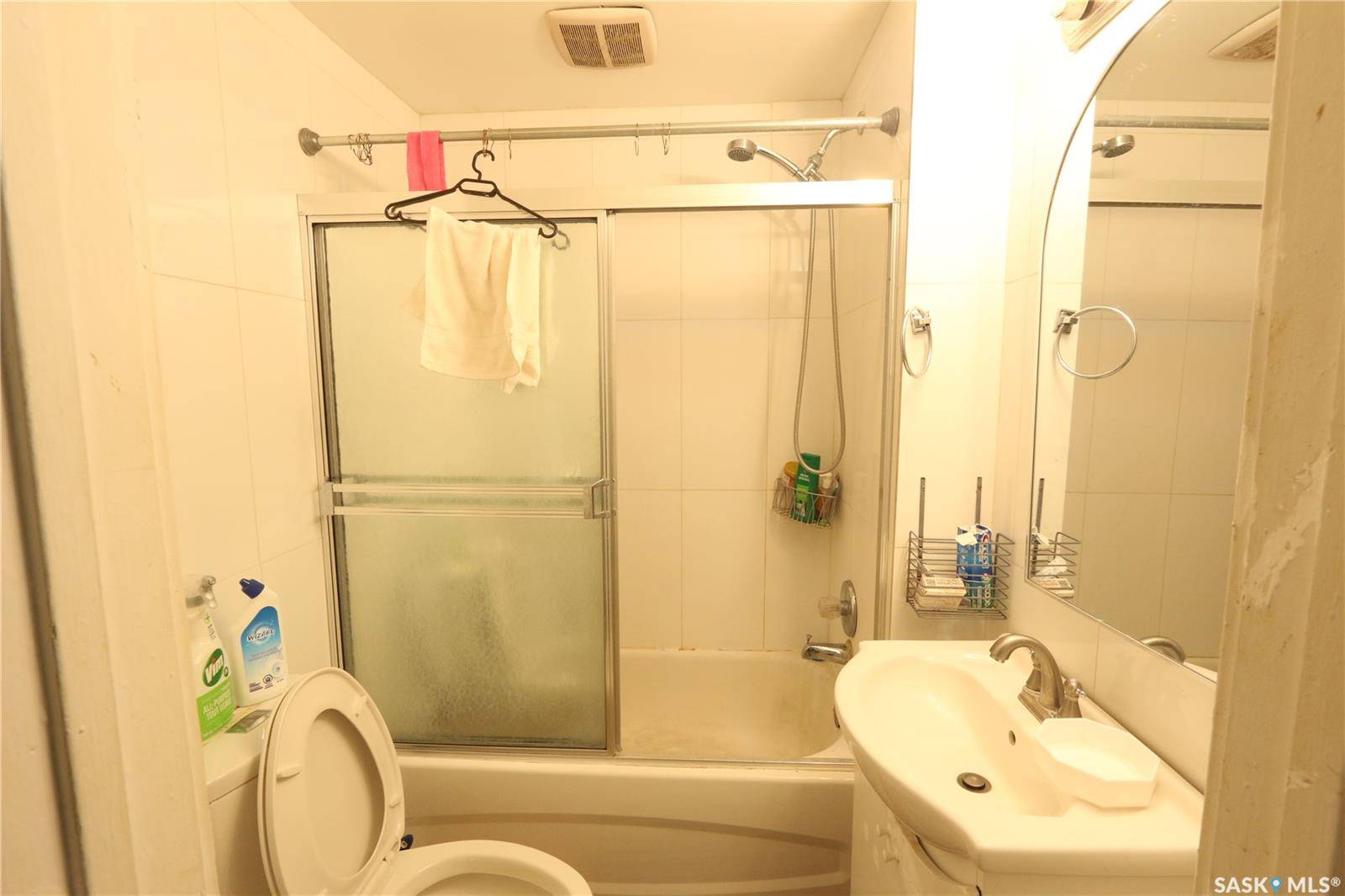 Regina, SK S4T 2N1,1115 Robinson STREET