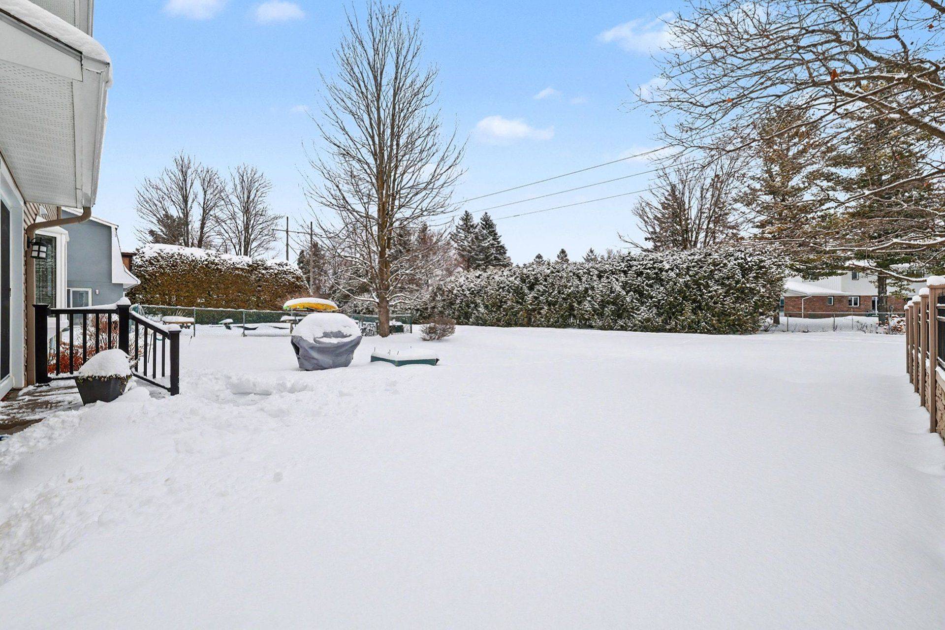 South Of Baseline To Knoxdale, ON K2H 8N7,265 McClellan RD