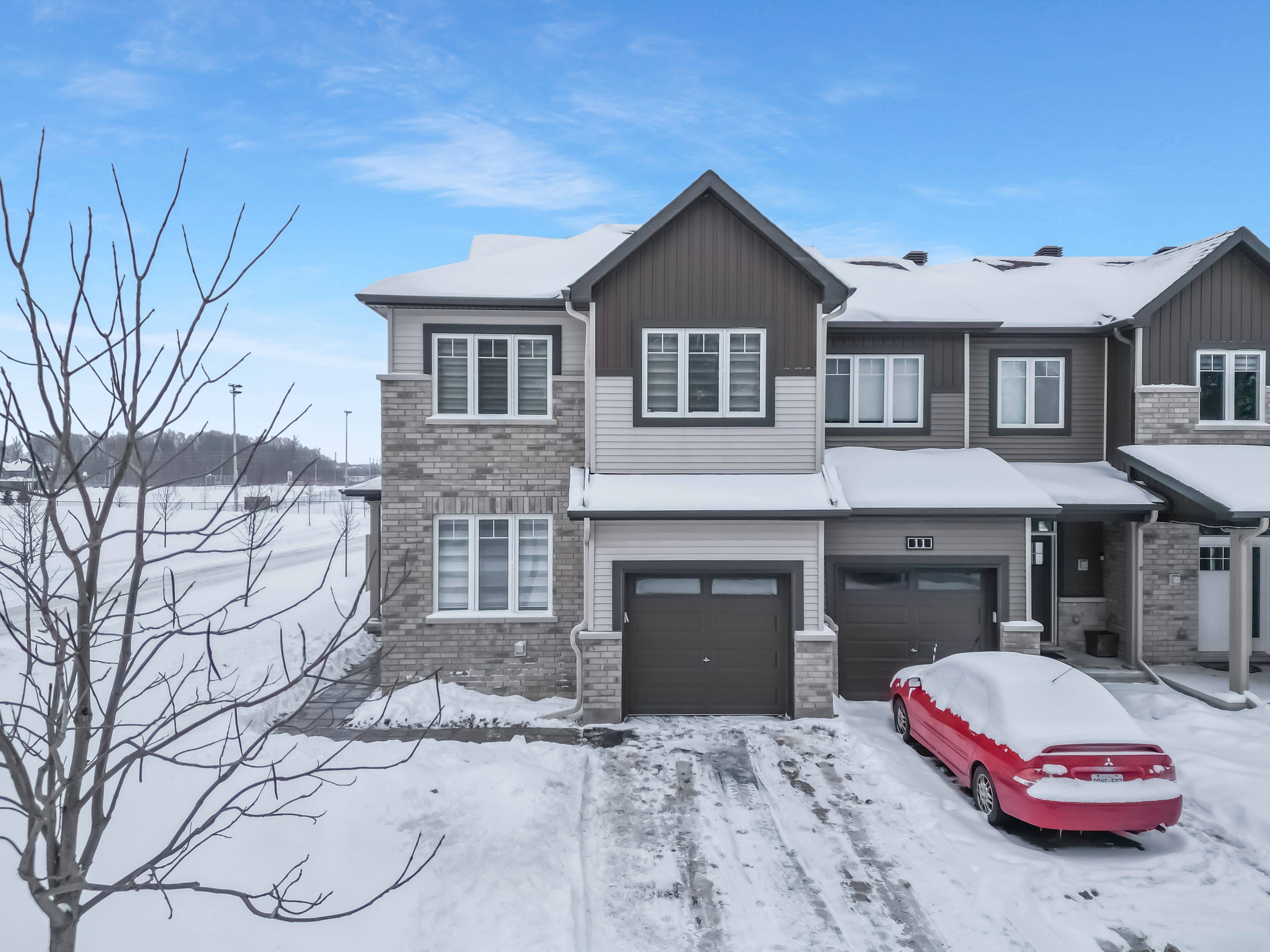 Barrhaven, ON K2J 6Y6,540 Edenderry WAY
