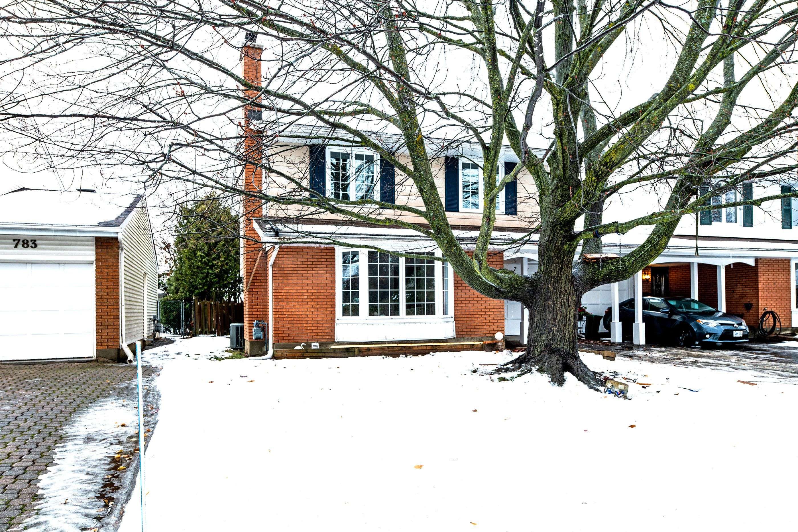 Beacon Hill North - South And Area, ON K1J 6Y5,785 De Salaberry ST