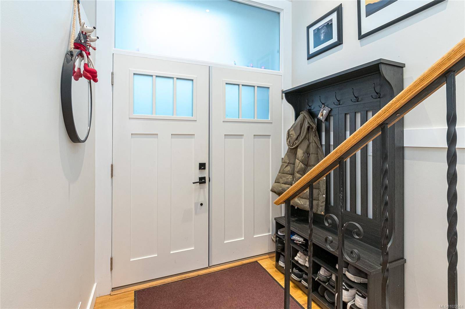 Central Saanich, BC V8M 1M5,7227 Seabrook Rd