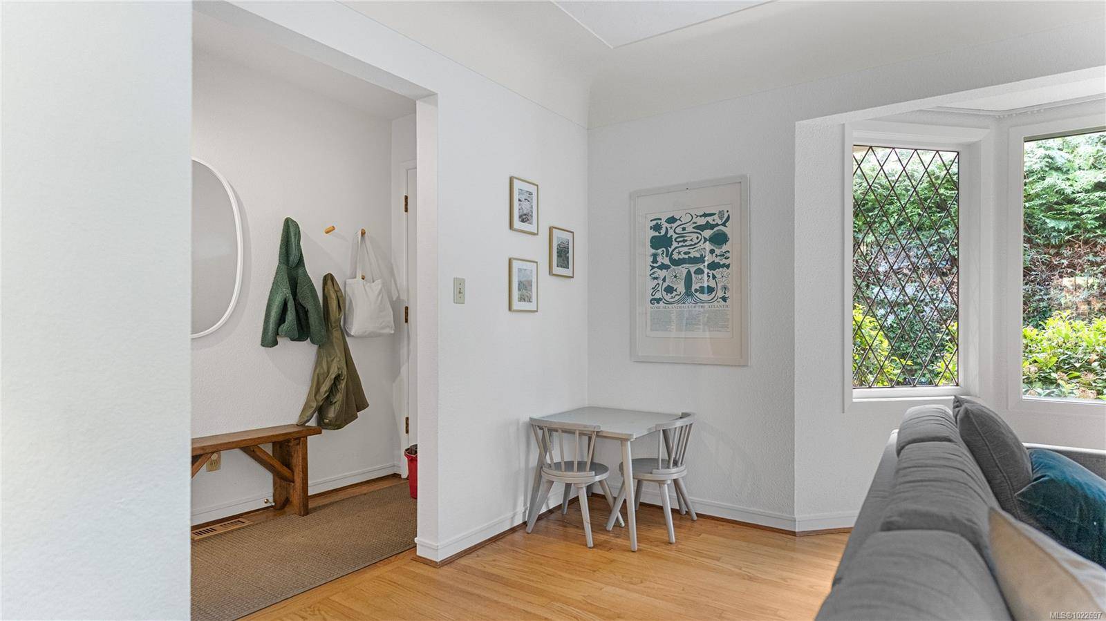 Saanich, BC V8N 1L7,2792 Tudor Ave