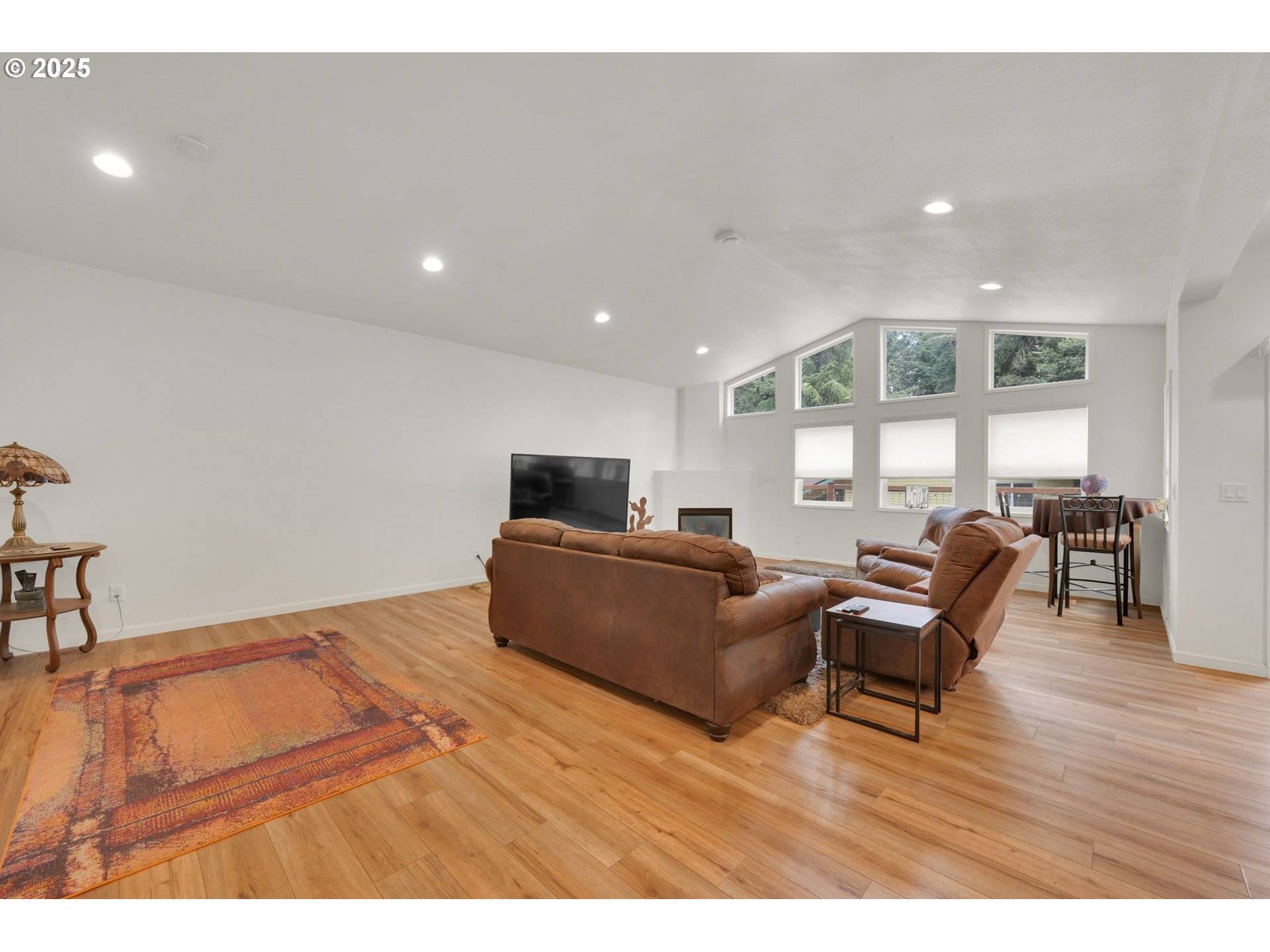 Eugene, OR 97405,3825 BRIGHTON AVE