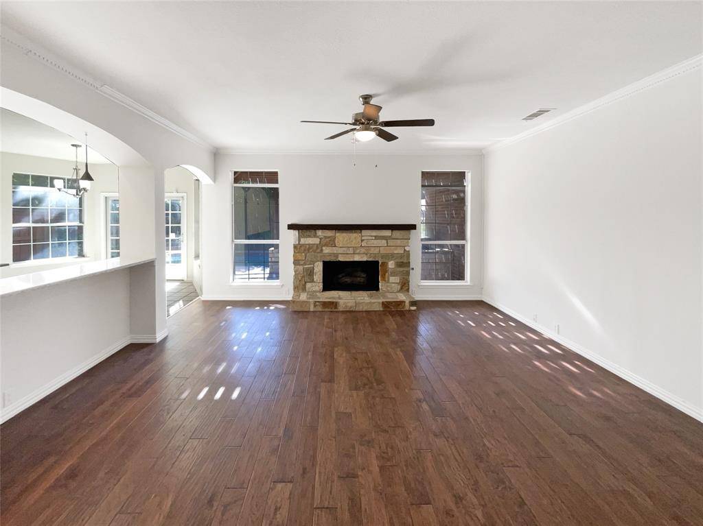 Plano, TX 75025,8812 Smokey Drive