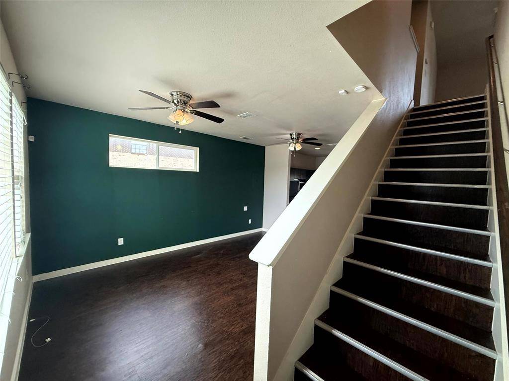 Dallas, TX 75215,2823 South Boulevard