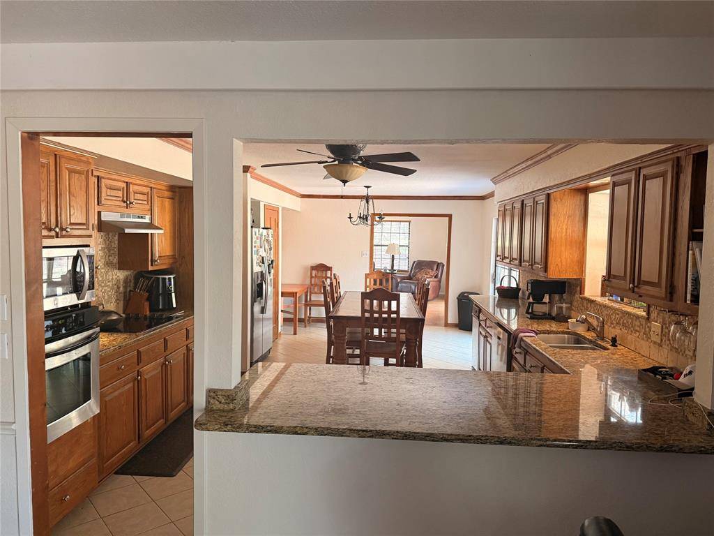 Runaway Bay, TX 76426,612 Doaks Drive