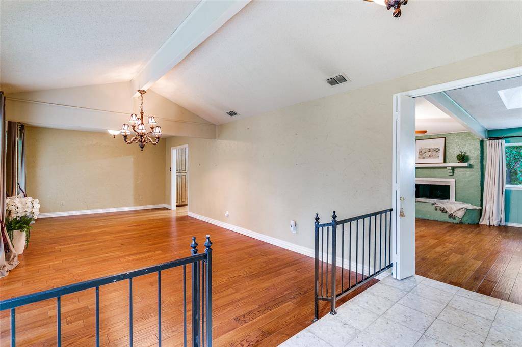 Euless, TX 76040,1309 Driftwood Drive