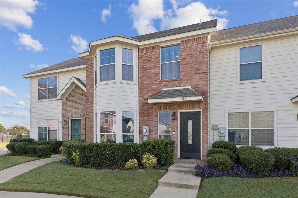 Fort Worth, TX 76179,5724 Giddyup Lane