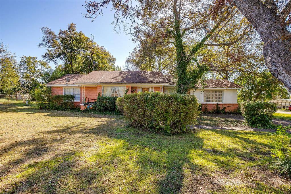 Meridian, TX 76665,703 E Morgan