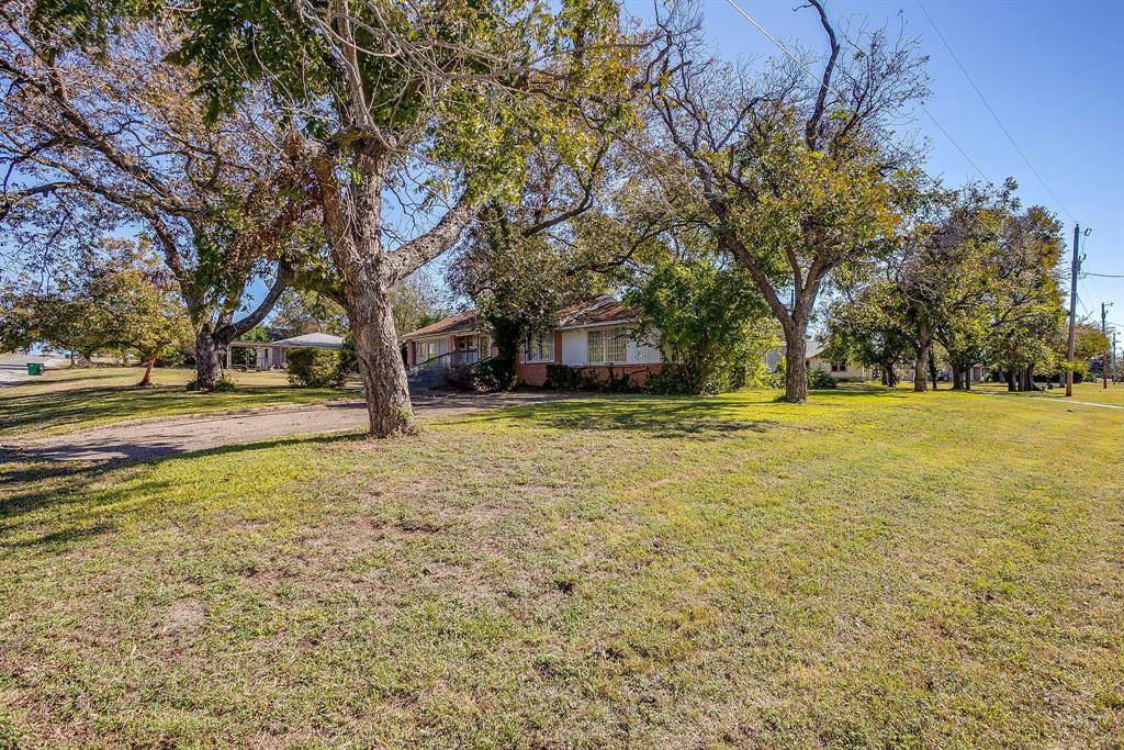 Meridian, TX 76665,703 E Morgan