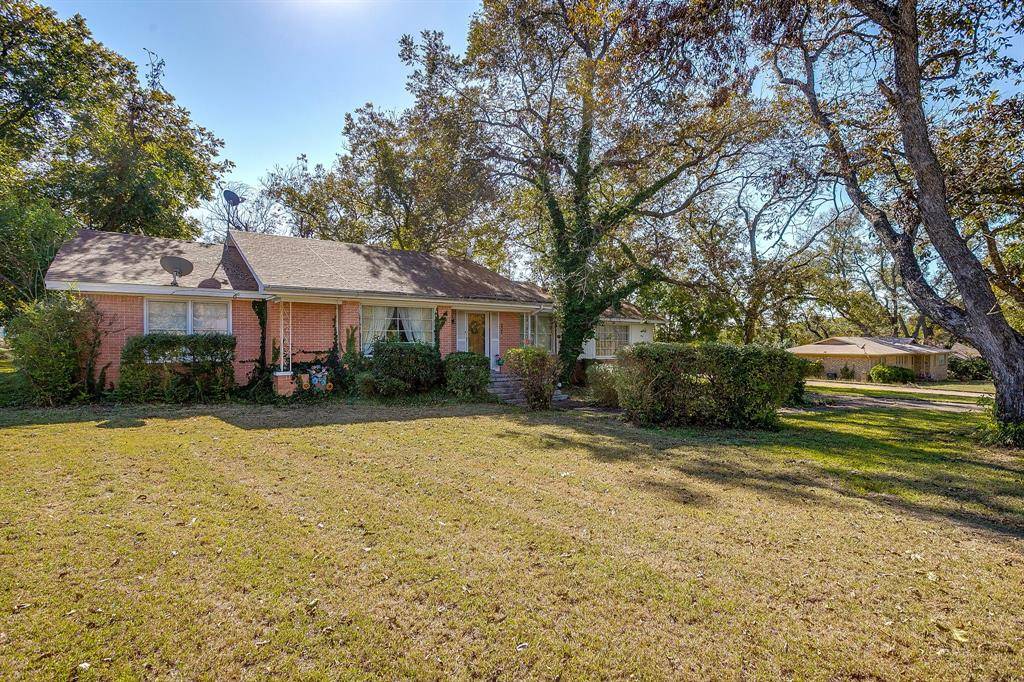 Meridian, TX 76665,703 E Morgan