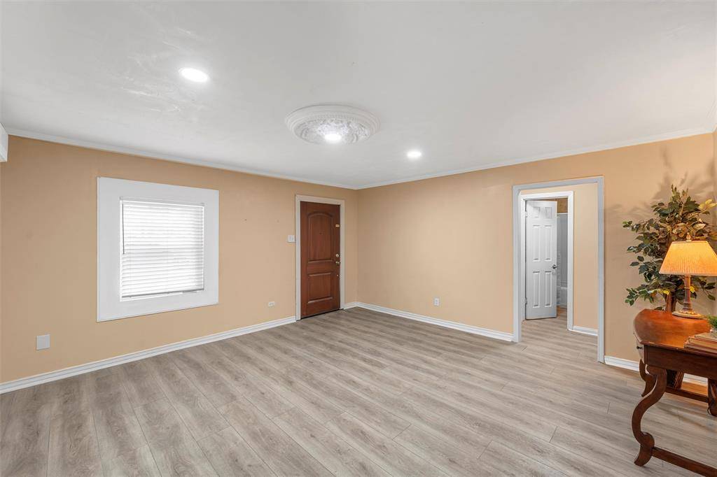 Beverly Hills, TX 76711,4505 Memorial Drive