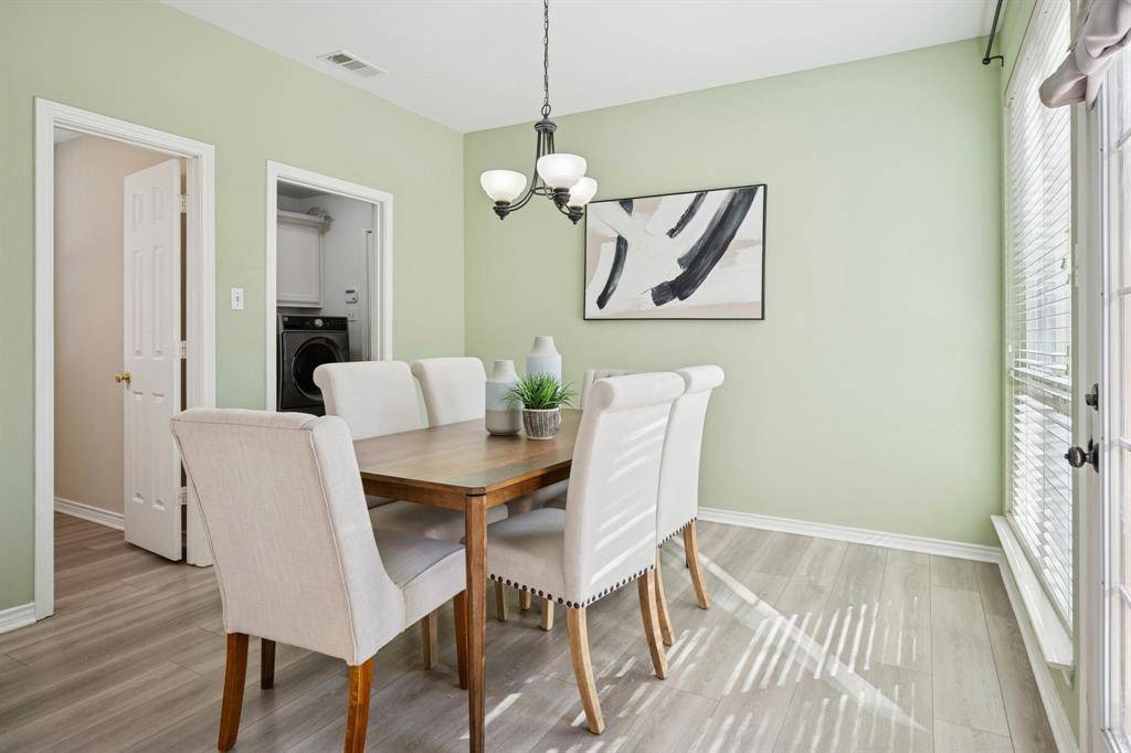 Plano, TX 75025,3900 Montrose Drive