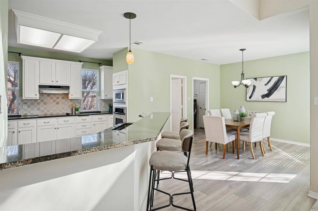 Plano, TX 75025,3900 Montrose Drive