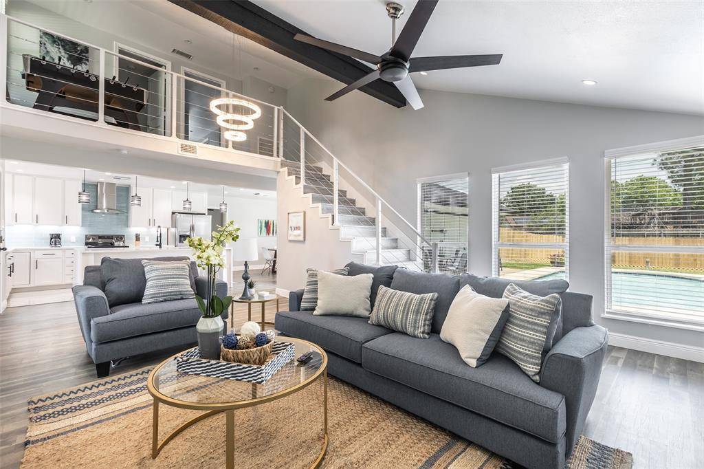 Irving, TX 75062,3829 Twin Falls Street