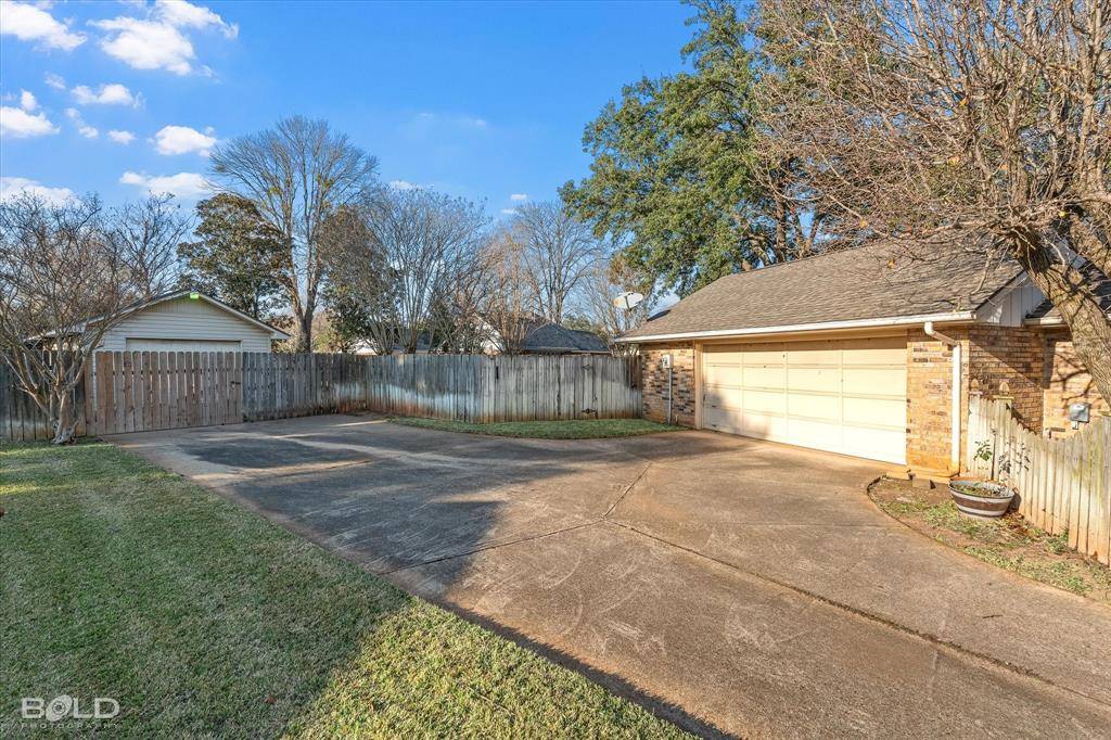 Shreveport, LA 71105,7606 Brookhaven Way