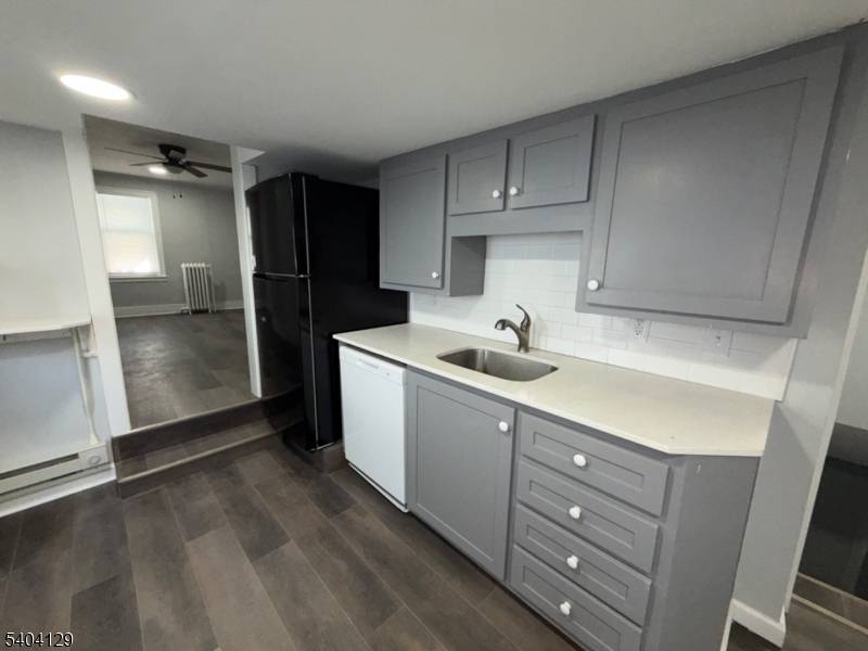 Milford Boro, NJ 08848,57 Bridge St