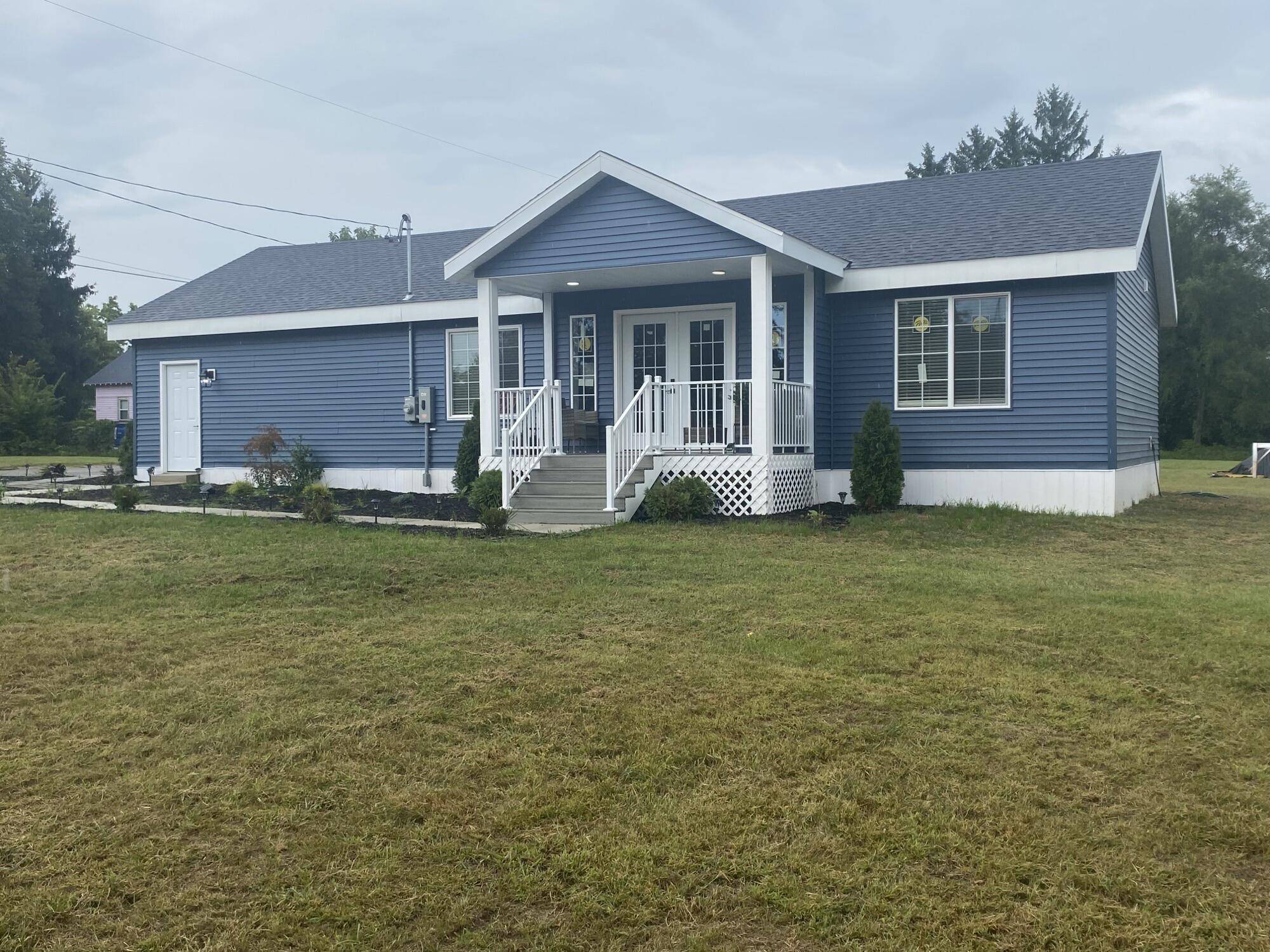 Battle Creek, MI 49037,253 Greenwood AVE