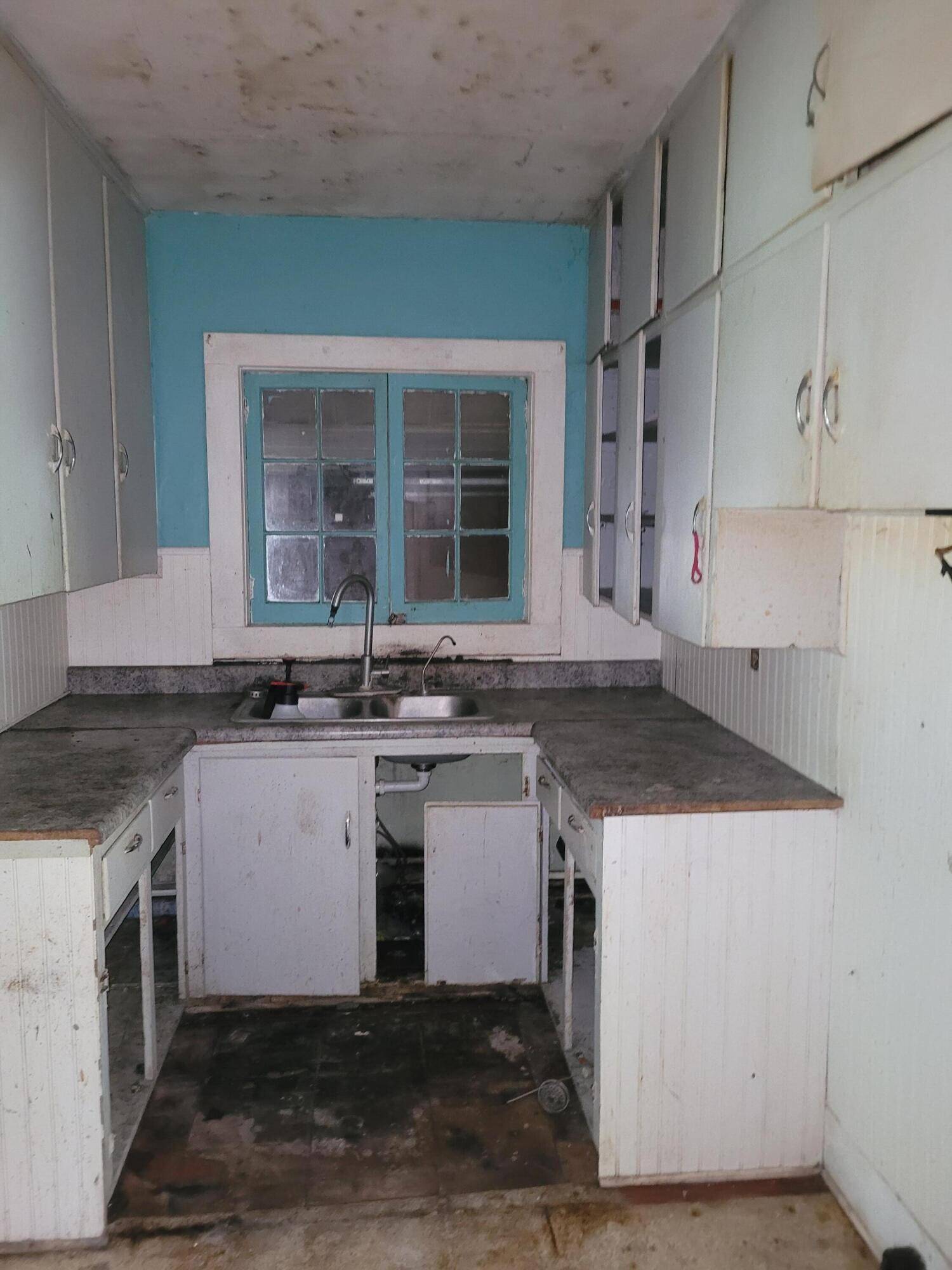 Homer, MI 49245,305 E Adams ST