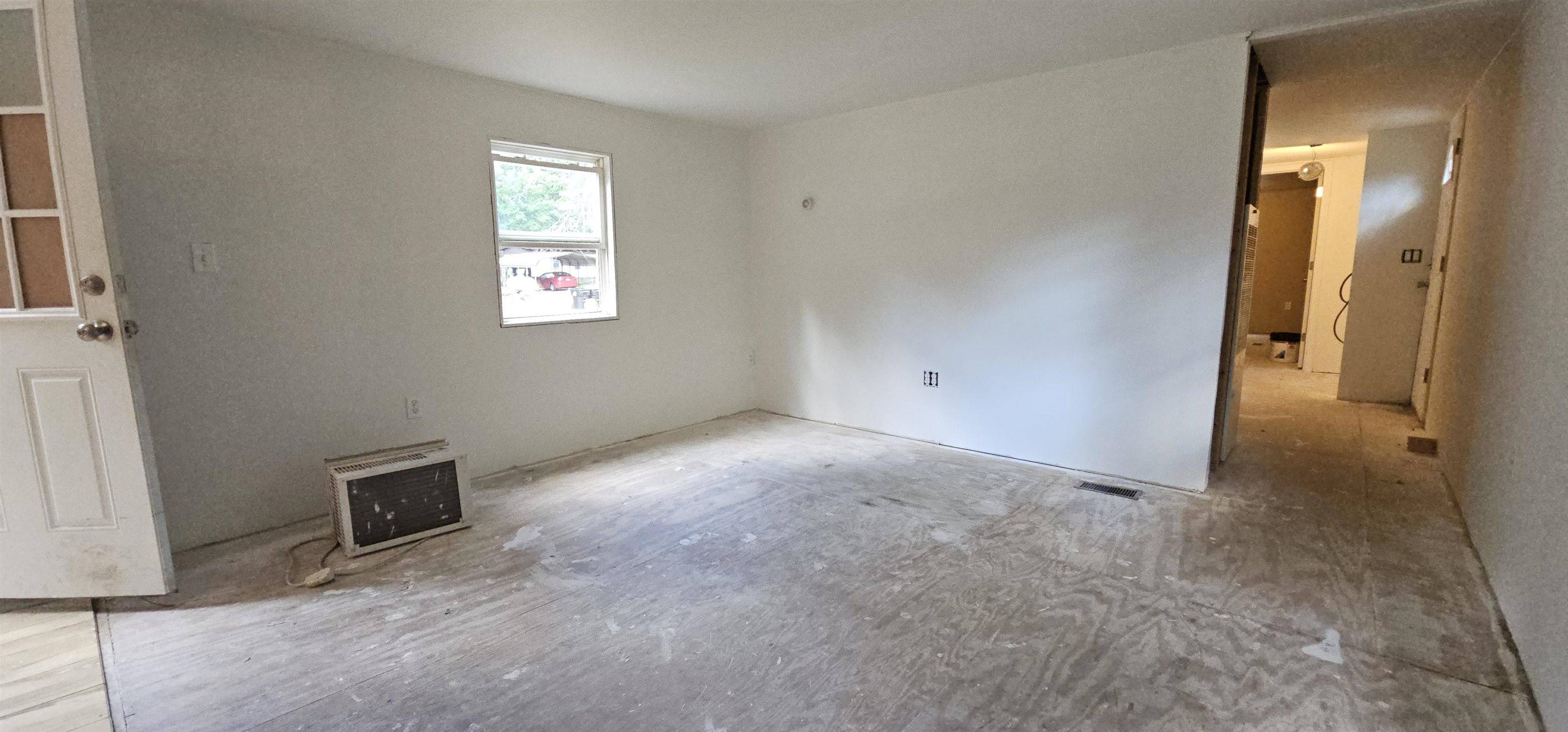 Gladwin, MI 48624,510 Birch ST