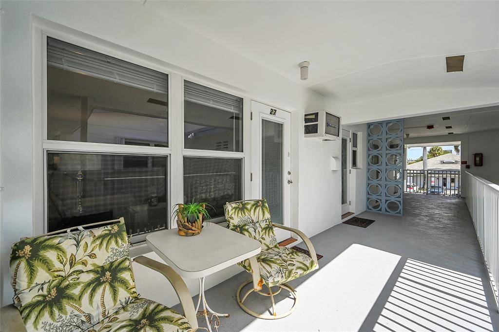 Pompano Beach, FL 33062,1110 N Riverside Dr #27