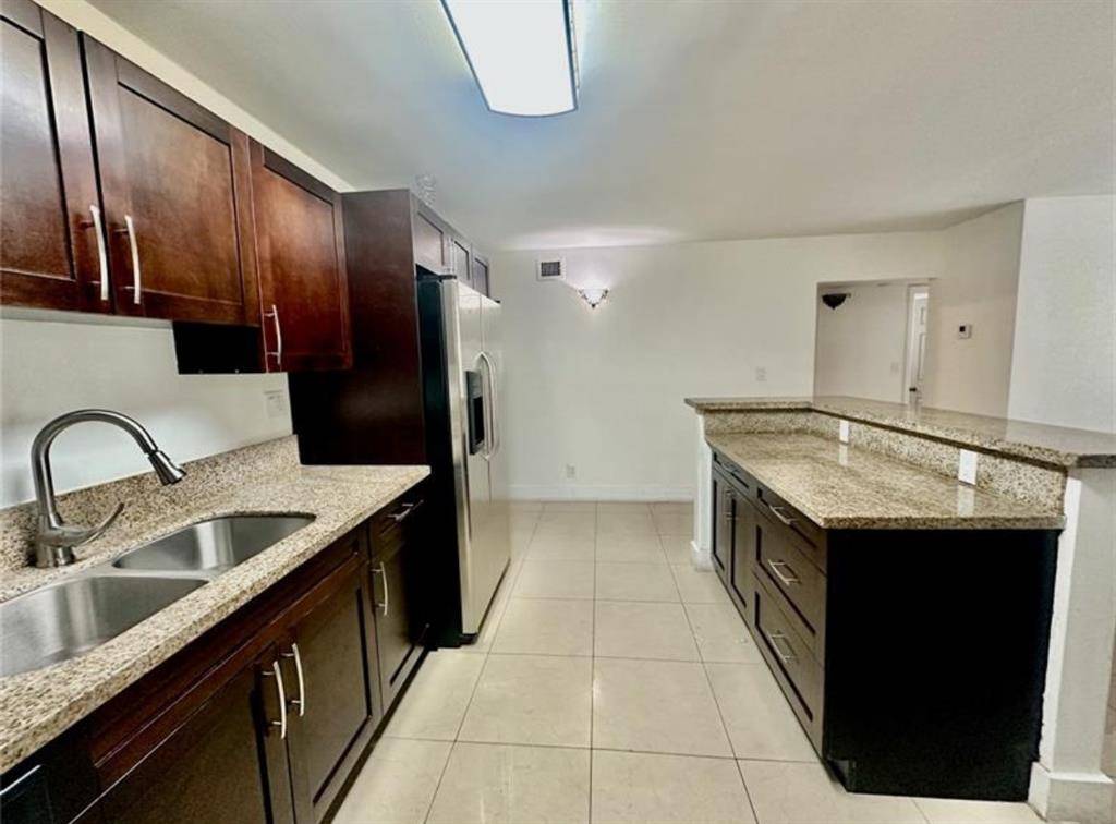 Fort Lauderdale, FL 33312,1548 SW 5th Pl #2