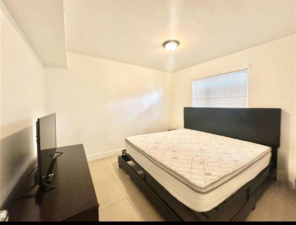 Fort Lauderdale, FL 33312,1548 SW 5th Pl #2